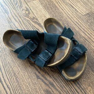 Arizona Soft Footbed - Black Suede (Unisex)